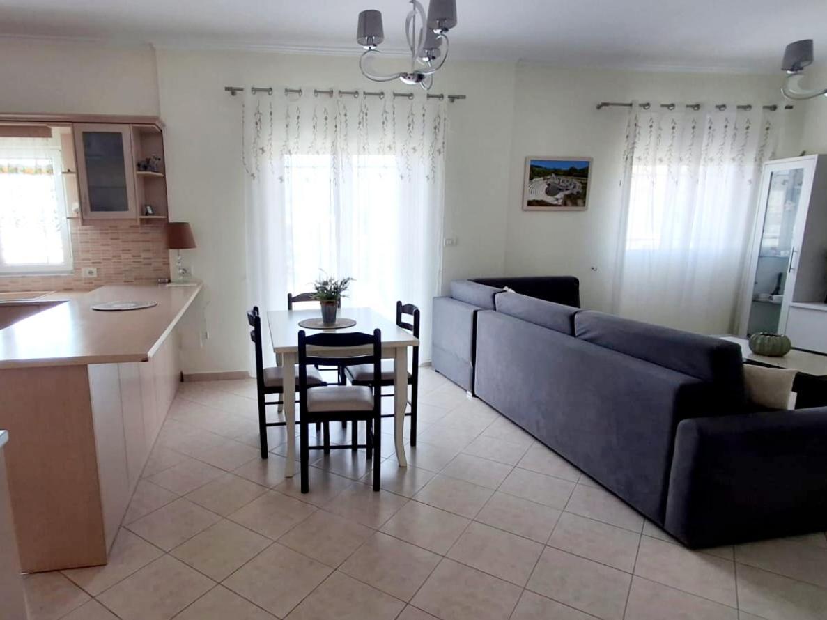 Myksamil Apartments Δωμάτιο φωτογραφία